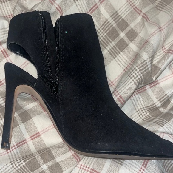 Zara Black Suede Pointed Stiletto Cutout Booties - Picture 4 of 6